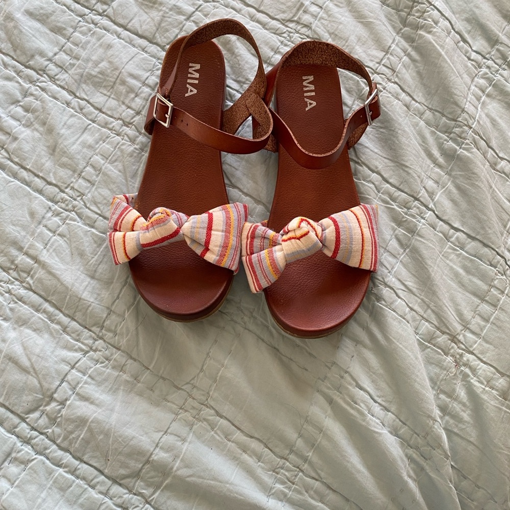 MIA Brown Leather Sandals with Vibrant Striped Bow